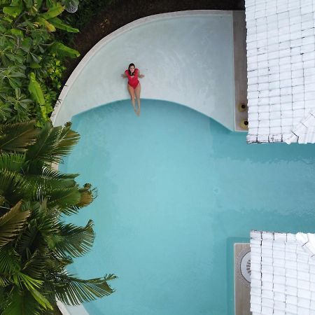 Cocowhite Villa Seminyak Exterior foto
