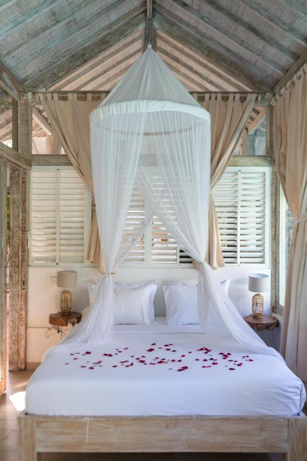 Cocowhite Villa Seminyak Exterior foto